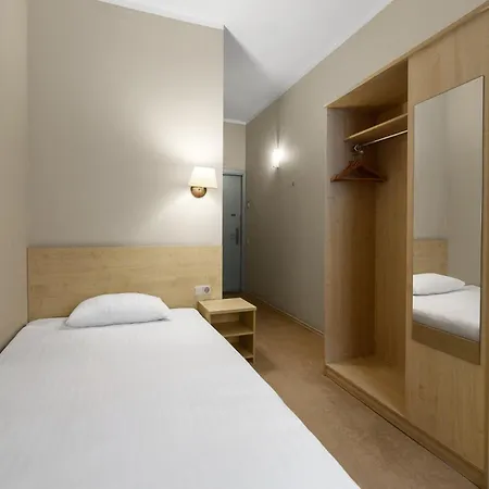 Rija Domus 3*