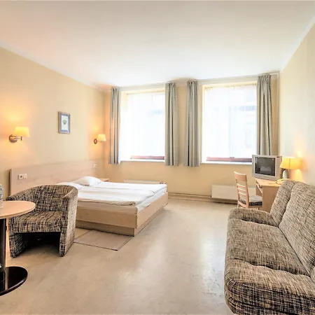 Rija Domus 3*