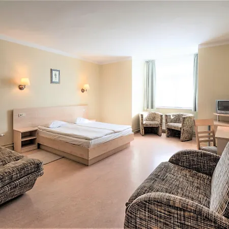Hotel Rija Domus