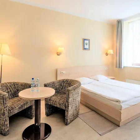 Rija Domus 3*