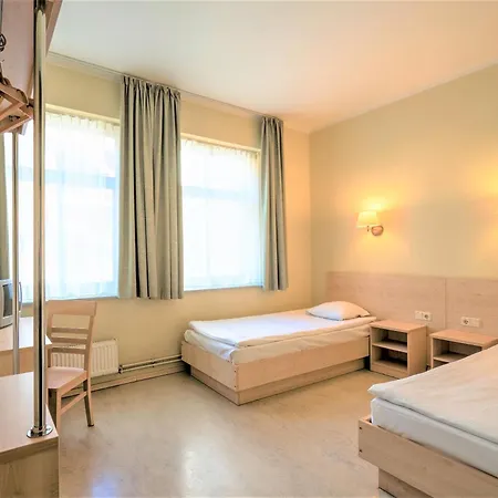Rija Domus מלון 3*