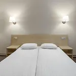 מלון Rija Domus 3*
